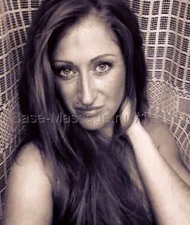 Анкета массажистки Кира - Фото 1, метро Московская, 28 лет, №612